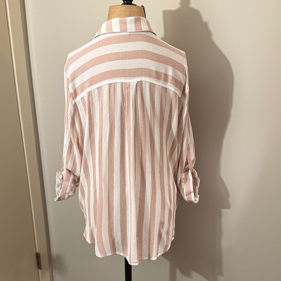 Casual Striped Button-Down Shirt - Pink and White - Picture 4 of 7